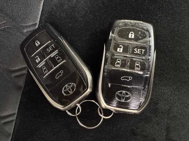 トヨタ ヴェルファイア Z Gエディション 兵庫県 2015(平27)年 9.7万km ブラック 純正ナビ/フルセグ CD DVD BT MSV USB AUX/JBLプレミアムサウンド/純正フリップダウンモニター/クルーズコントロール/クリアランスソナー/パーキングアシスト/パワーバックドア/ビルトインETC2.0/両側パワースライドドア/LEDヘッドライト/オートライト/フォグライト/ハーフレザーシート/パワーシート/オットマン/電子パーキング/HOLD/純正ドアバイザー/スマートキー