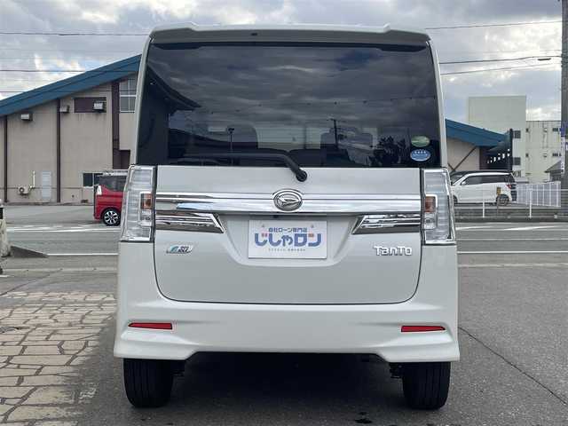 ダイハツ タント カスタム RS SA 青森県 2014(平26)年 11.3万km ブルーイッシュホワイトパールマイカ (株)IDOMが運営する【じしゃロン青森店】の自社ローン専用車両になりますこちらは現金またはオートローンご利用時の価格です。自社ローンご希望の方は別途その旨お申付け下さい/スマートアシスト/低速域衝突回避支援ブレーキ機能/誤発進抑制機能/先行車発進お知らせ機能/社外SDナビ【CD/DVD/USB】/フルセグTV/バックカメラ/両側パワースライドドア/前方ドライブレコーダー/LEDヘッドライト