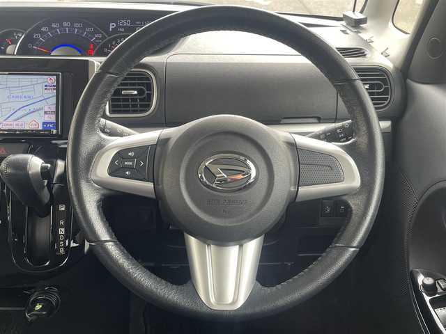 ダイハツ タント カスタム RS SA 青森県 2014(平26)年 11.3万km ブルーイッシュホワイトパールマイカ (株)IDOMが運営する【じしゃロン青森店】の自社ローン専用車両になりますこちらは現金またはオートローンご利用時の価格です。自社ローンご希望の方は別途その旨お申付け下さい/スマートアシスト/低速域衝突回避支援ブレーキ機能/誤発進抑制機能/先行車発進お知らせ機能/社外SDナビ【CD/DVD/USB】/フルセグTV/バックカメラ/両側パワースライドドア/前方ドライブレコーダー/LEDヘッドライト