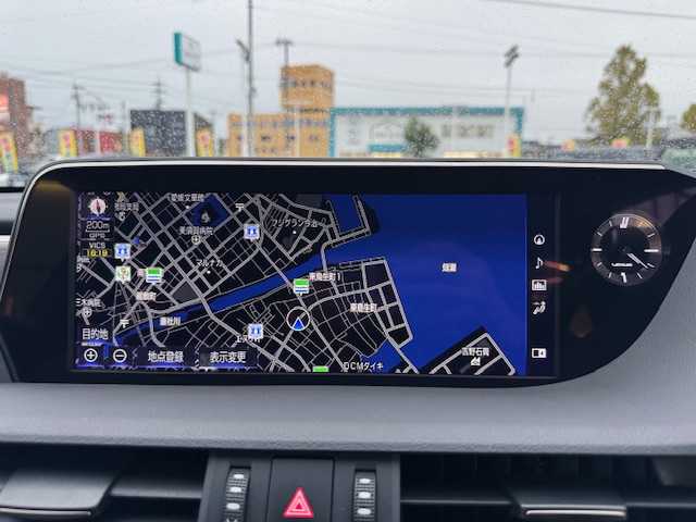 レクサス ＥＳ 300h Fスポーツ 愛媛県 2019(令1)年 7.3万km レッドマイカクリスタルシャイン 純正ナビ/フルセグTV/バックカメラ/サンルーフ/TOMSエアロ/ドラレコ/デジタルインナーミラー/ETC/レクサスセーフティシステム/赤レザーシート/シートヒーター/エアシート/パワーシート/ステアリングヒーター/ステアリングスイッチ/100V充電/パドルシフト/LEDヘッドライト/オートライト/オートハイビーム/前後コーナーセンサー/スマートキー/電動リアゲート