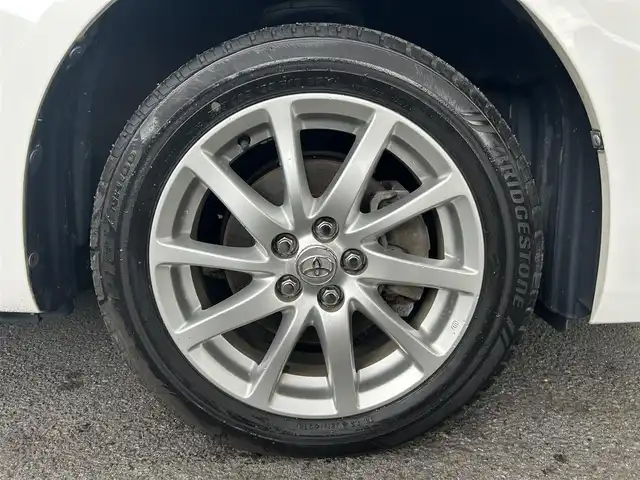 トヨタ アリオン A20 大阪府 2017(平29)年 7.9万km スーパーホワイトⅡ SDナビ フルセグTV CD DVD BT/バックカメラ/衝突被害軽減ブレーキ/レーダークルーズコントロール/レーンアシスト/オートマチックハイビーム/LEDオートヘッドライト/フォグライト/スマートキー 2個/プッシュエンジンスタート/ビルトインETC/ドラレコ/アルミホイール/コーナーセンサー/革巻きステアリング/ステアリングリモコン/保証書 取説/禁煙車