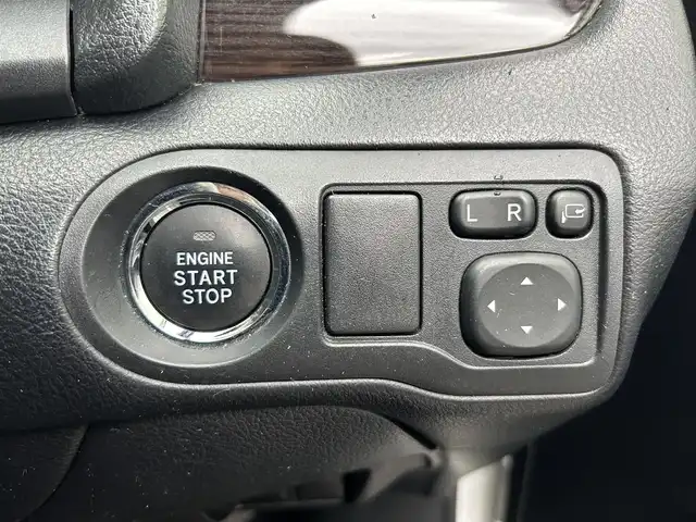 トヨタ アリオン A20 大阪府 2017(平29)年 7.9万km スーパーホワイトⅡ SDナビ フルセグTV CD DVD BT/バックカメラ/衝突被害軽減ブレーキ/レーダークルーズコントロール/レーンアシスト/オートマチックハイビーム/LEDオートヘッドライト/フォグライト/スマートキー 2個/プッシュエンジンスタート/ビルトインETC/ドラレコ/アルミホイール/コーナーセンサー/革巻きステアリング/ステアリングリモコン/保証書 取説/禁煙車