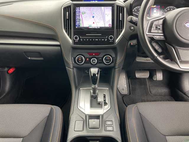 スバル インプレッサ ＸＶ 1．6i－L アイサイト 道央・札幌 2021(令3)年 5.6万km クールグレーカーキ ・4WD/・純正ナビ（TV＆CD＆DVD＆BT＆SD＆USB）/・寒冷地仕様/・フロントワイパーデアイサー/・バックカメラ/・サイドカメラ/・アイサイト/・ブラインドスポットモニター/・アイドリングストップ/・ドアミラーヒーター/・パドルシフト/・X-MODE/・純正ドライブレコーダー/・ETC/・オートライト/・LEDヘッドライト/・スマートキー/・スペアキー