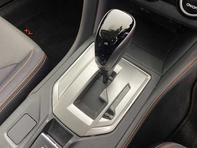 スバル インプレッサ ＸＶ 1．6i－L アイサイト 道央・札幌 2021(令3)年 5.6万km クールグレーカーキ ・4WD/・純正ナビ（TV＆CD＆DVD＆BT＆SD＆USB）/・寒冷地仕様/・フロントワイパーデアイサー/・バックカメラ/・サイドカメラ/・アイサイト/・ブラインドスポットモニター/・アイドリングストップ/・ドアミラーヒーター/・パドルシフト/・X-MODE/・純正ドライブレコーダー/・ETC/・オートライト/・LEDヘッドライト/・スマートキー/・スペアキー