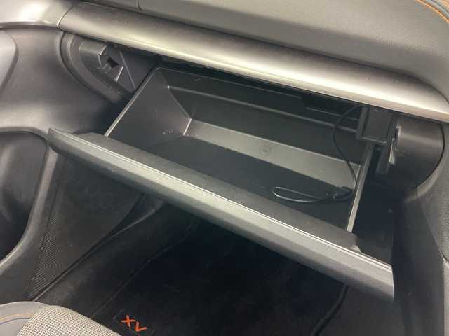 スバル インプレッサ ＸＶ 1．6i－L アイサイト 道央・札幌 2021(令3)年 5.6万km クールグレーカーキ ・4WD/・純正ナビ（TV＆CD＆DVD＆BT＆SD＆USB）/・寒冷地仕様/・フロントワイパーデアイサー/・バックカメラ/・サイドカメラ/・アイサイト/・ブラインドスポットモニター/・アイドリングストップ/・ドアミラーヒーター/・パドルシフト/・X-MODE/・純正ドライブレコーダー/・ETC/・オートライト/・LEDヘッドライト/・スマートキー/・スペアキー