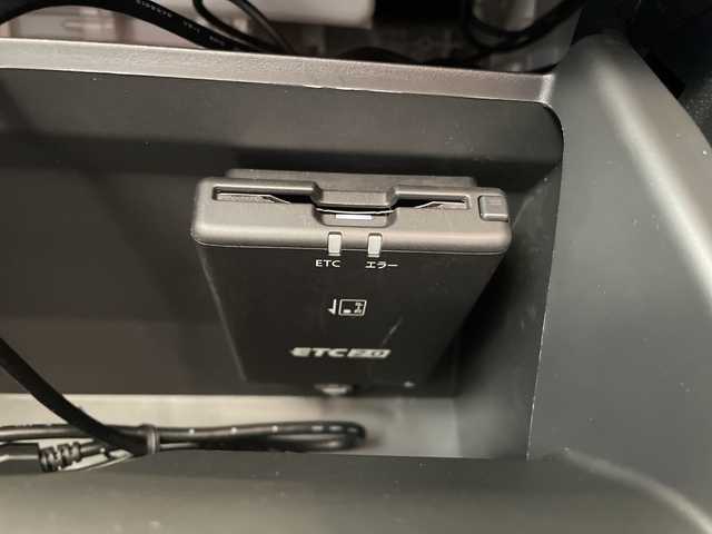 三菱 ｅＫクロス G プラスエディション 愛知県 2021(令3)年 3.1万km アメジストブラック/レッドM 純正9型ナビ/全方位カメラ/シートヒーター/バックカメラ/コーナーセンサー/純正アルミホイール/ＥＴＣ/LEDヘッドライト/レーンキープアシスト/ダウンヒルアシストコントロール/ドライブレコーダー/衝突軽減システム/フルセグ/CD DVD/Bluetooth/ステアリングスイッチ/スマートキー/プッシュスタート