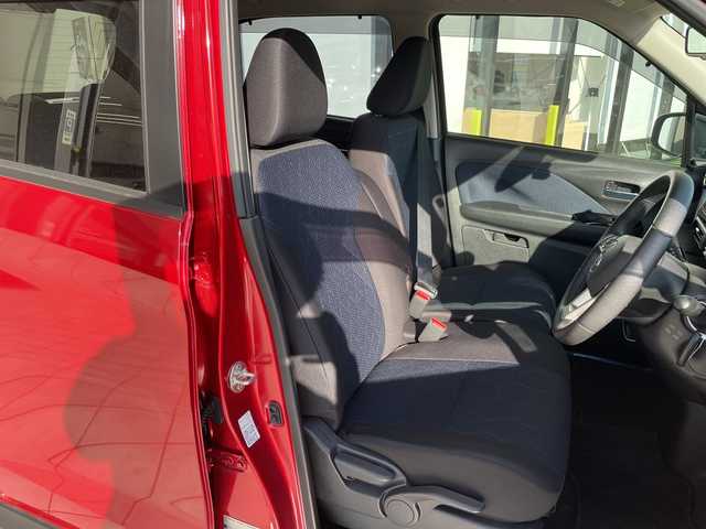 三菱 ｅＫクロス G プラスエディション 愛知県 2021(令3)年 3.1万km アメジストブラック/レッドM 純正9型ナビ/全方位カメラ/シートヒーター/バックカメラ/コーナーセンサー/純正アルミホイール/ＥＴＣ/LEDヘッドライト/レーンキープアシスト/ダウンヒルアシストコントロール/ドライブレコーダー/衝突軽減システム/フルセグ/CD DVD/Bluetooth/ステアリングスイッチ/スマートキー/プッシュスタート