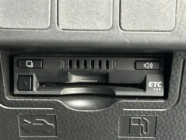 トヨタ タンク カスタムG S 道央・札幌 2017(平29)年 6.6万km ファインブルーマイカメタリック ・４WD/・寒冷地仕様/・純正SDナビ/　CD/DVD/SD/BT/フルセグTV/・パノラミックビューモニター/・パーキングアシスト/・ビルトインETC/・純正エンジンスターター/・両側パワースライドドア/・衝突被害軽減ブレーキ/・レーンキープアシスト/・ソナー/・クルーズコントロール/・アイドリングストップ/・横滑り防止装置/・オートライト/・LEDヘッドライト/・フロントフォグランプ/・プッシュスタート/・スマートキー/・純正１４インチAW