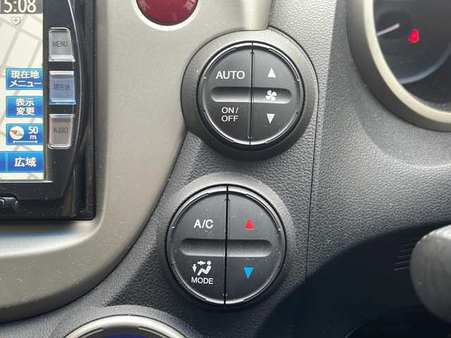 ホンダ フィット ハイブリット 10thアニバーサリー 鳥取県 2012(平24)年 7.9万km プレミアムホワイトパール ＨＤＤナビ/フルセグＴＶ　ＭＳＶ　ＤＶＤ　ＣＤ　ＳＤ　Ｂｌｕｅｔｏｏｔｈ/ＥＴＣ/クルーズコントロール/スマートキー/スペアキー/フロアマット/ドアバイザー/ライトレベライザー/新車保証書/取扱説明書