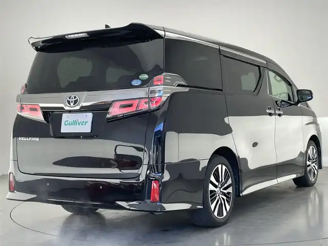 トヨタ ヴェルファイア Z Gエディション 愛知県 2019(令1)年 2.8万km ブラック アルパイン１１型ナビ　アルパイン１２．８型後席モニター　デジタルインナーミラー　バックカメラ　両側パワスラ　黒革　シートヒーター　エアシート　ハンドルヒーター　前後ドラレコ　電動リアゲート　ＥＴＣ　ＬＥＤオートライト　オートハイビーム　セーフティセンス　衝突軽減　追従クルコン　禁煙車　純正フロアマット　リアロールシェード　ナノイーAC