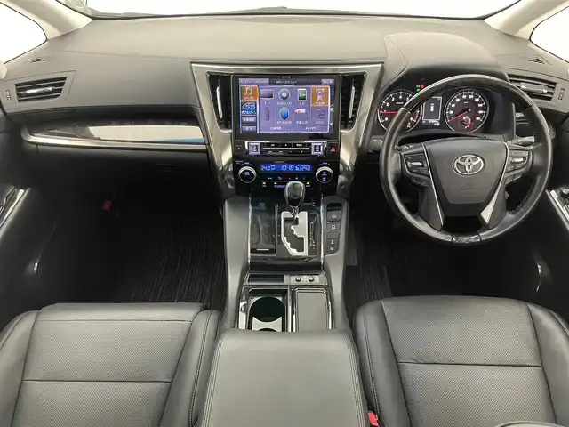 トヨタ ヴェルファイア Z Gエディション 愛知県 2019(令1)年 2.8万km ブラック アルパイン１１型ナビ　アルパイン１２．８型後席モニター　デジタルインナーミラー　バックカメラ　両側パワスラ　黒革　シートヒーター　エアシート　ハンドルヒーター　前後ドラレコ　電動リアゲート　ＥＴＣ　ＬＥＤオートライト　オートハイビーム　セーフティセンス　衝突軽減　追従クルコン　禁煙車　純正フロアマット　リアロールシェード　ナノイーAC