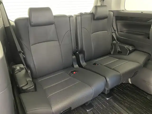 トヨタ ヴェルファイア Z Gエディション 愛知県 2019(令1)年 2.8万km ブラック アルパイン１１型ナビ　アルパイン１２．８型後席モニター　デジタルインナーミラー　バックカメラ　両側パワスラ　黒革　シートヒーター　エアシート　ハンドルヒーター　前後ドラレコ　電動リアゲート　ＥＴＣ　ＬＥＤオートライト　オートハイビーム　セーフティセンス　衝突軽減　追従クルコン　禁煙車　純正フロアマット　リアロールシェード　ナノイーAC