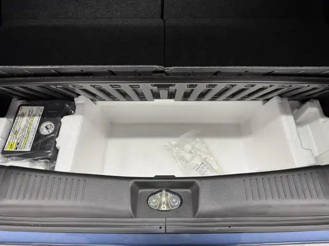 スズキ ワゴンＲ スマイル HYBRID S 三重県 2023(令5)年 1.7万km インディゴブルーメタリック/ホワイト2トーン マイルドハイブリッド/FF/インパネCVT/純正 7インチナビ AVIC-RZ303/（CD/DVD/SD/FM/AM/TV/iPod/USB/AUX）/バックカメラ/両側パワースライドドア/ドライブレコーダー 前方/安全/・デュアルカメラブレーキサポート/・車線逸脱警報機能/・ふらつき警報/・リヤパーキングセンサー/・誤発進抑制機能/・後方誤発進抑制機能/・ハイビームアシスト/・後退時ブレーキアシスト/など/装備/・【OP】2トーンルーフパッケージ：『インディゴブルーメタリック/ホワイト 2トーン』［EDS］/・シートヒーター（D）/・オートエアコン/・オートライト/・プッシュスタート/・充電用USBジャック（type-A x2）/・ベンチシート/・ワゴンR純正 14inAW/・保/取/・スマートキーx1/など