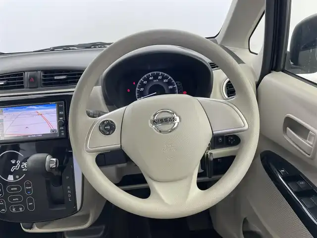 日産 デイズ X 富山県 2019(平31)年 4.1万km プレミアムパープルP 純正ナビ【MJ118D-W】/（AM/FM/CD/AUX/SD/BT）/フルセグTV/バックカメラ/エマージェンシーブレーキ/横滑り防止装置/コーナーセンサー前後/ETC/スマートキー×２/プッシュスタート/アイドリングストップ/社外１４インチAW/純正フロアマット