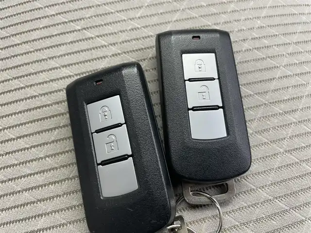 日産 デイズ X 富山県 2019(平31)年 4.1万km プレミアムパープルP 純正ナビ【MJ118D-W】/（AM/FM/CD/AUX/SD/BT）/フルセグTV/バックカメラ/エマージェンシーブレーキ/横滑り防止装置/コーナーセンサー前後/ETC/スマートキー×２/プッシュスタート/アイドリングストップ/社外１４インチAW/純正フロアマット