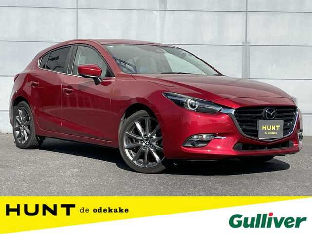 マツダ アクセラ スポーツ XD Lパッケージ 千葉県 2017(平29)年 2.7万km ソウルレッドプレミアムメタリック 安全機能/・衝突軽減ブレーキ/レーンキープアシスト/・レーダークルーズコントロール/誤発進誤後進抑制/・コーナーセンサー(後)/ブラインドスポットモニター/メーカー純正7インチディスプレイ/・BT/USB/AUX/バックカメラ/ステアリングスイッチ/パドルシフト/ETC/レザーシート(白)/パワーシート(D席)/シートヒーター(D/N席)/ステアリングヒーター/LEDヘッドライト/オートライト/アダプティブヘッドライト/フォグライト/スマートキー/プッシュスタート/純正フロアマット/純正18インチAW