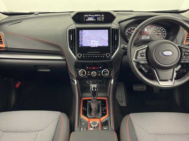 スバル フォレスター X－ブレイク 秋田県 2018(平30)年 6万km クリスタルホワイトP 4WD/アイサイトVer3/純正ナビ　/　　CD/DVD/Bluetooth/フルセグ/バックカメラ　/パワーバックドア　/レーダークルーズコントロール　/LEDオートライト　/ハーフレザーシート　/パワーシート　/シートヒーター　/純正１７インチアルミホイール/ルーフレール/前後ドライブレコーダー/デジタルインナーミラー/ステアリングヒーター/パドルシフト/スマートキー/ビルトインETC