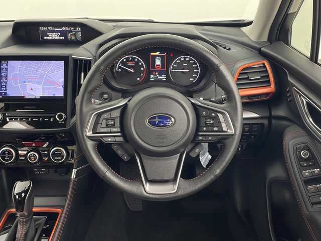 スバル フォレスター X－ブレイク 秋田県 2018(平30)年 6万km クリスタルホワイトP 4WD/アイサイトVer3/純正ナビ　/　　CD/DVD/Bluetooth/フルセグ/バックカメラ　/パワーバックドア　/レーダークルーズコントロール　/LEDオートライト　/ハーフレザーシート　/パワーシート　/シートヒーター　/純正１７インチアルミホイール/ルーフレール/前後ドライブレコーダー/デジタルインナーミラー/ステアリングヒーター/パドルシフト/スマートキー/ビルトインETC