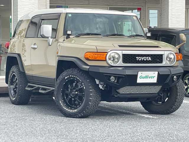 トヨタ ＦＪクルーザー オフロードパッケージ 千葉県 2012(平24)年 5.7万km ベージュ/ホワイト １オーナー　ナビＮＨＺＤ－Ｗ６２Ｇ　バックカメラ　クルコン　ＥＴＣ　ＵＳＢ　Ｔ／Ａタイヤ　ホワイトレター　ビルシュタインサス　アンダーガード　外バンパー　外サイドステップ　外ＬＥＤ灯　ＨＩＤ　フォグ