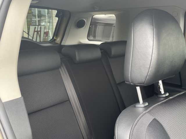 トヨタ ＦＪクルーザー オフロードパッケージ 千葉県 2012(平24)年 5.7万km ベージュ/ホワイト １オーナー　ナビＮＨＺＤ－Ｗ６２Ｇ　バックカメラ　クルコン　ＥＴＣ　ＵＳＢ　Ｔ／Ａタイヤ　ホワイトレター　ビルシュタインサス　アンダーガード　外バンパー　外サイドステップ　外ＬＥＤ灯　ＨＩＤ　フォグ