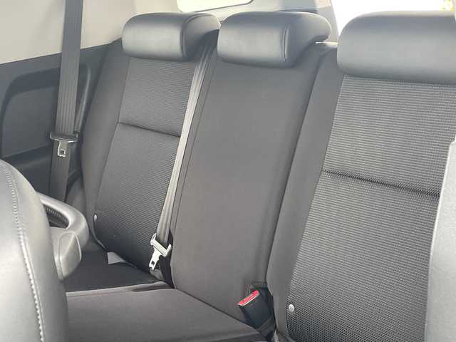 トヨタ ＦＪクルーザー オフロードパッケージ 千葉県 2012(平24)年 5.7万km ベージュ/ホワイト １オーナー　ナビＮＨＺＤ－Ｗ６２Ｇ　バックカメラ　クルコン　ＥＴＣ　ＵＳＢ　Ｔ／Ａタイヤ　ホワイトレター　ビルシュタインサス　アンダーガード　外バンパー　外サイドステップ　外ＬＥＤ灯　ＨＩＤ　フォグ