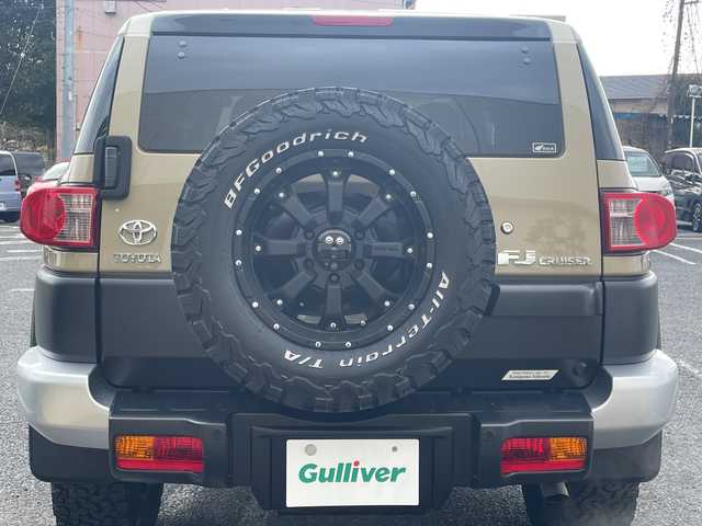 トヨタ ＦＪクルーザー オフロードパッケージ 千葉県 2012(平24)年 5.7万km ベージュ/ホワイト １オーナー　ナビＮＨＺＤ－Ｗ６２Ｇ　バックカメラ　クルコン　ＥＴＣ　ＵＳＢ　Ｔ／Ａタイヤ　ホワイトレター　ビルシュタインサス　アンダーガード　外バンパー　外サイドステップ　外ＬＥＤ灯　ＨＩＤ　フォグ