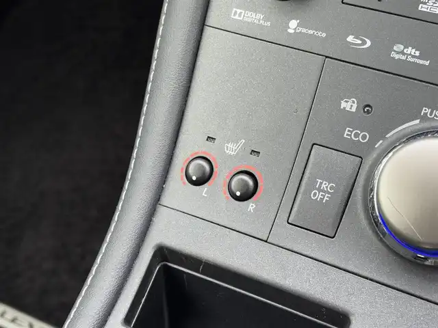 レクサス ＣＴ 200h バージョンC 大分県 2015(平27)年 6.9万km ソニッククォーツ ・純正ナビ(CD/DVD/BT/USB/SD/AUX)/・バックモニター/・フルセグテレビ/・ドライブレコーダー/・ETC/・レーダークルーズコントロール/・コーナーセンサー/・パワーシート/・シートヒーター/・パドルシフト/・スマートキー/・プッシュスタート