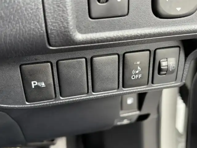 レクサス ＣＴ 200h バージョンC 大分県 2015(平27)年 6.9万km ソニッククォーツ ・純正ナビ(CD/DVD/BT/USB/SD/AUX)/・バックモニター/・フルセグテレビ/・ドライブレコーダー/・ETC/・レーダークルーズコントロール/・コーナーセンサー/・パワーシート/・シートヒーター/・パドルシフト/・スマートキー/・プッシュスタート