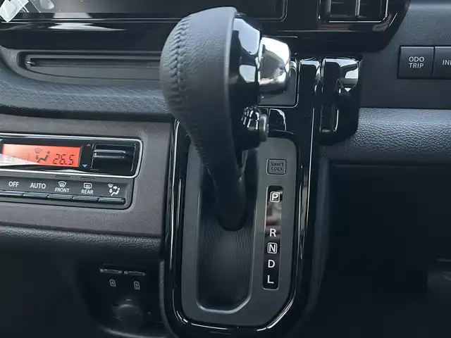 スズキ ソリオ バンディット HV MV 福島県 2025(令7)年 0.1千km スーパーブラックパール デュアルセンサーブレーキサポート/・スズキコネクト対応通信機装着車/・アダプティブクルーズコントロール/・車線維持支援機能/純正メモリナビゲーション/（AM/FM/Bluetooth/CarPlay/フルセグTV）/全方位カメラ/ヘッドアップディスプレイ/両側パワースライドドア/前後ソナーセンサー/LEDヘッドライト/・オートライト/・フォグランプ/スマートキー/・プッシュスタート/・スペアキー/前席シートヒーター/オートホールド/アイドリングストップ