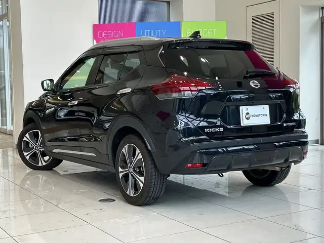 日産 キックス X 埼玉県 2021(令3)年 2.1万km ピュアブラック 衝突被害軽減ブレーキ/9インチSDナビ/　　CD/DVD/BT/フルセグTV/全方位カメラ/レーダークルーズコントロール/LEDヘッドライト/純正アルミホイール/インテリジェントミラー/レーンキープアシスト/オートマチックハイビーム/ドライブレコーダー/ステアリングスイッチ/プッシュスタート/ETC