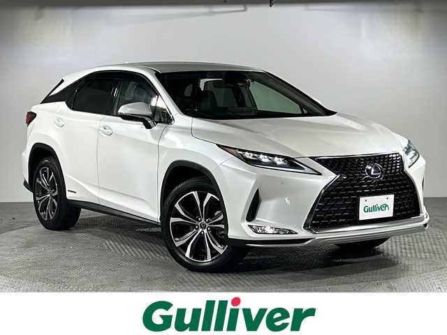 レクサス ＲＸ 450h バージョンL 沖縄県 2021(令3)年 4.4万km ソニッククォーツ ・県外仕入　/・禁煙車　/・メーカーオプションナビ/（ＣＤ　ＤＶＤ　ＢＴ　フルセグＴＶ）/・パノラマミックビューモニター　/・スマートキー　/・ベンチレーション　/・ポジションメモリー（パワーシート）/・スマートキー /・プッシュスタート/・ビルトインＥＴＣ/・ベンチレーション/・リヤシートエンターテインメントシステム/・純正アルミホイール/・レーダークルーズコントロール/・三眼LEDヘッドライト/・オートライト/・オートハイビーム/・ヘッドアップディスプレイ/・パワーバックドア/・ステアリングスイッチ/・BSM