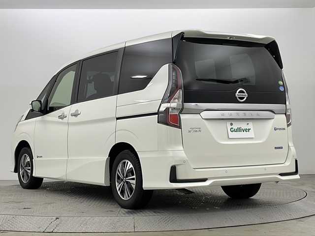 日産 セレナ e－パワー ハイウェイスター V 新潟県 2020(令2)年 6.2万km ブリリアントホワイトパール リアエンターテイメント/carrozzeriaSDナビ/　CD/DVD/Bluetooth/フルセグ/アラウンドビューモニター/両側パワースライドドア/クルーズコントロール/LEDオートライト/シートヒーター/純正15インチアルミホイール/ステアリングリモコン/電格ミラー/ウィンカーミラー/後席USB充電/前後ドラレコ/デュアルバックドア/スマートキー