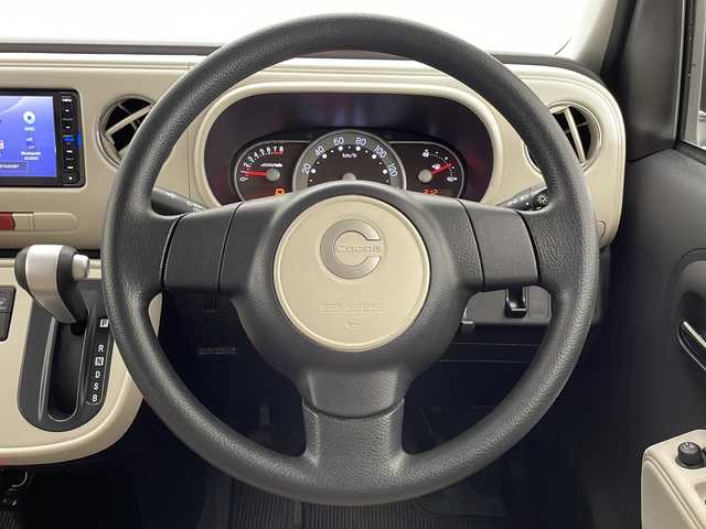 ダイハツ ミラ ココア プラスX 宮崎県 2017(平29)年 1.8万km ミストブルーマイカメタリック 禁煙車/純正ナビTV/（NMZK-W67D/CD/DVD/Bluetooth/フルセグTV)/純正バックカメラ/純正LEDヘッドライト/純正LEDフォグ/純正セキュリティアラーム/純正フロアマット/ミニライト14インチアルミ/エコアイドル/オートエアコン/スマートキー/電動格納ミラー/リアプライバシーガラス/ルーフレール/ドアバイザー/新車時保証書/取扱い説明書
