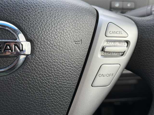 日産 セレナ 20X Vセレクション+セーフティ 道南・函館 2015(平27)年 6.8万km ブリリアントホワイトパール ・衝突被害軽減ブレーキ/・クルーズコントロール/・レーンキープアシスト/・純正ＳＤナビ（ＣＤ，ＤＶＤ，ＢＴ）/・フルセグＴＶ/・純正AWスタッドレスタイヤ積込/・両側パワースライドドア/・オートライト/・スマートキー/・エンジンプッシュスタート
