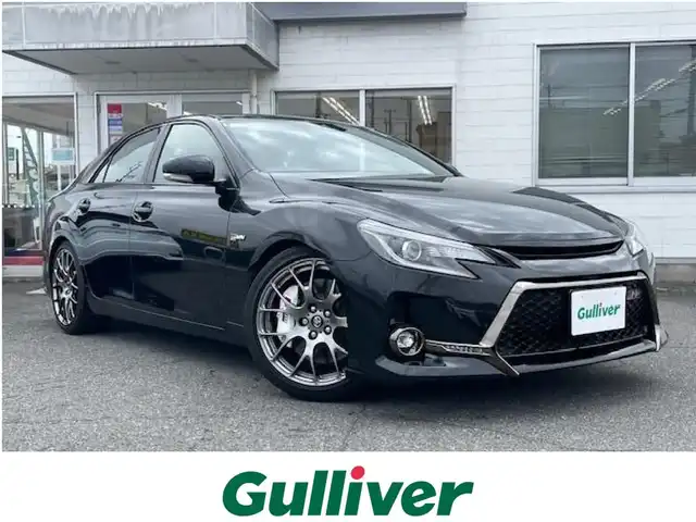 トヨタ マークＸ GRMN 三重県 2019(令1)年 3.6万km プレシャスブラックパール メーカーオプション/・カーボンルーフ/専用チューニングサスペンション/フロント235/40R19インチBBS製純正AW/リア255/35R19インチBBS製純正AW/HKSマフラー/社外SDナビ/フルセグTV/【CD/DVD/SD/Bluetooth】/バックカメラ/前後ドライブレコーダー/オートライト/HIDヘッドライト/LEDフロントフォグランプ/プッシュスタート/スマートキー/スペアキー/純正フロアマット