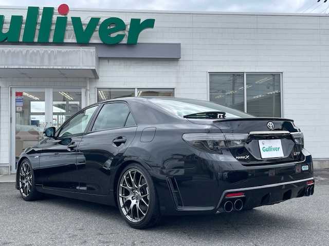トヨタ マークＸ GRMN 三重県 2019(令1)年 3.6万km プレシャスブラックパール メーカーオプション/・カーボンルーフ/専用チューニングサスペンション/フロント235/40R19インチBBS製純正AW/リア255/35R19インチBBS製純正AW/HKSマフラー/社外SDナビ/フルセグTV/【CD/DVD/SD/Bluetooth】/バックカメラ/前後ドライブレコーダー/オートライト/HIDヘッドライト/LEDフロントフォグランプ/プッシュスタート/スマートキー/スペアキー/純正フロアマット