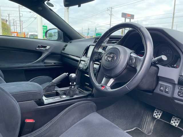 トヨタ マークＸ GRMN 三重県 2019(令1)年 3.6万km プレシャスブラックパール メーカーオプション/・カーボンルーフ/専用チューニングサスペンション/フロント235/40R19インチBBS製純正AW/リア255/35R19インチBBS製純正AW/HKSマフラー/社外SDナビ/フルセグTV/【CD/DVD/SD/Bluetooth】/バックカメラ/前後ドライブレコーダー/オートライト/HIDヘッドライト/LEDフロントフォグランプ/プッシュスタート/スマートキー/スペアキー/純正フロアマット