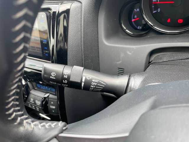 トヨタ マークＸ GRMN 三重県 2019(令1)年 3.6万km プレシャスブラックパール メーカーオプション/・カーボンルーフ/専用チューニングサスペンション/フロント235/40R19インチBBS製純正AW/リア255/35R19インチBBS製純正AW/HKSマフラー/社外SDナビ/フルセグTV/【CD/DVD/SD/Bluetooth】/バックカメラ/前後ドライブレコーダー/オートライト/HIDヘッドライト/LEDフロントフォグランプ/プッシュスタート/スマートキー/スペアキー/純正フロアマット