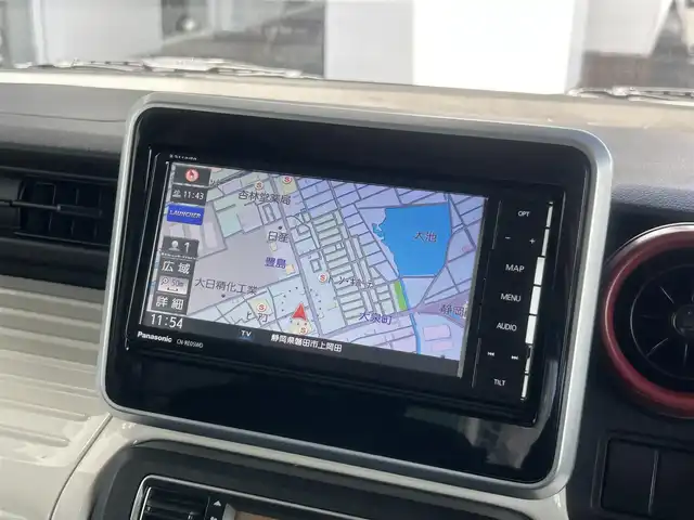 スズキ スペーシア HYBRID X 静岡県 2019(令1)年 6.8万km ブリスクブルーM パナソニックSDナビ/(CN-RE05WD)/(フルセグTV/Bluetooth/CD/DVD/SD)/コーナーセンサー(後のみ)/ABS/横滑り防止装置/オートライト/ビルトインETC/運転席側シートヒーター/両側パワースライドドア/エンジンプッシュスタート/スマートキー/スペアキー1本