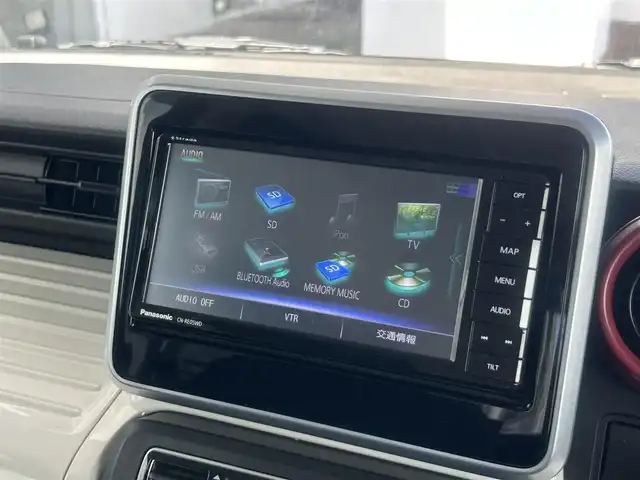スズキ スペーシア HYBRID X 静岡県 2019(令1)年 6.8万km ブリスクブルーM パナソニックSDナビ/(CN-RE05WD)/(フルセグTV/Bluetooth/CD/DVD/SD)/コーナーセンサー(後のみ)/ABS/横滑り防止装置/オートライト/ビルトインETC/運転席側シートヒーター/両側パワースライドドア/エンジンプッシュスタート/スマートキー/スペアキー1本