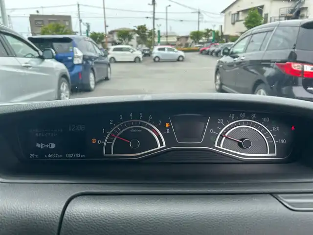 ホンダ Ｎ ＢＯＸ 静岡県 2019(平31)年 4.3万km クリスタルブラックパール エンジンスタートボタン/パワーステアリング/パワーウインドウ/アイドリングストップ/スマートキー/クルーズコントロール追従走行あり/Bluetooth接続/CDチェンジャー/USB入力端子/ETC/バックカメラ/走行中視聴可能フルセグTV/DVD再生機能ありSDナビ/全方位ドライブレコーダー前後/ベンチシート/フロアマット/ハーフレザーシート/両側パワースライドドア/アルミホイールタイヤ/ABS/横滑り防止装置/後方コーナーセンサー/レーンキープアシスト/オートライト/オートマチックハイビーム/LEDヘッドライト/W+サイドエアバッグ/衝突軽減システム/カーテンエアバック