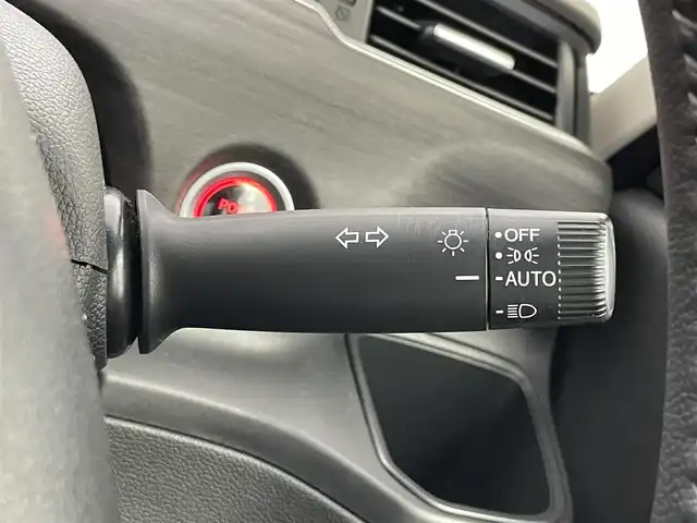 ホンダ フリード ハイブリット G ホンダセンシング 埼玉県 2020(令2)年 2.8万km クリスタルブラックパール 純正９インチナビ　バックカメラ　ホンダセンシング　アダクティブクルーズコントロール　衝突軽減　ＥＴＣ　ドライブレコーダー　両側パワースライドドア　純正アルミホイール　オートライト　地デジＴＶ
