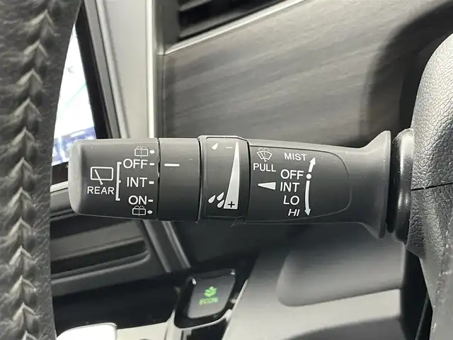 ホンダ フリード ハイブリット G ホンダセンシング 埼玉県 2020(令2)年 2.8万km クリスタルブラックパール 純正９インチナビ　バックカメラ　ホンダセンシング　アダクティブクルーズコントロール　衝突軽減　ＥＴＣ　ドライブレコーダー　両側パワースライドドア　純正アルミホイール　オートライト　地デジＴＶ