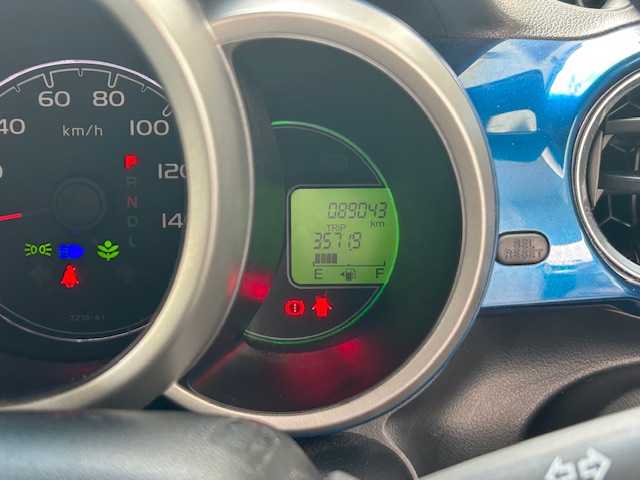 ホンダ Ｎ ＢＯＸ 2トーン G Lパッケージ 東京都 2014(平26)年 8.9万km プレミアムダイナミックブルーパール フルセグテレビ/バックカメラ/アイドリングストップ/ETC/片側パワースライド/プラズマクラスター搭載オートエアコン/UVカットガラス/プライバシーガラス/HIDヘッドライト/トラクションコントロール/純正14センチアルミホイール/チップアップシート/フルセグテレビ（走行中視聴可能）/純正メモリナビ（Gathers 型番VXM-145VFi Bluetooth接続、CDチェンジャー、ミュージックプレイヤー接続）/プッシュスタート