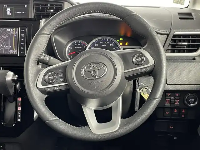 トヨタ ルーミー カスタムG 道央・札幌 2022(令4)年 4.8万km レーザーブルークリスタルシャイン ・4WD/・寒冷地仕様/・衝突被害軽減ブレーキ/・レーンキープアシスト/・レーダークルーズコントロール/・純正ナビ/・フルセグ/BT/CD/DVD/・バックカメラ/・両側パワースライドドア/・コーナーセンサー/・アイドリングストップ/・ステアリングスイッチ/・横滑り防止装置