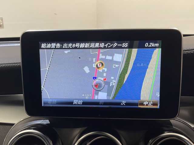 メルセデス・ベンツ ＧＬＣ２５０ 4マチックスポーツ 新潟県 2017(平29)年 2.3万km ポーラホワイト AIR BODY CONTROLサスペンション/レーダーセーフティパッケージ/・BASプラス/・リアCPA/・PRE-SAFEブレーキ/・アクティブレーンキーピングアシスト/・アクティブブラインドスポットアシスト/・ディストロニック・プラス/360°カメラシステム/アダプティブブレーキライト/ESP/COMANDシステム/・8.4インチワイドディスプレイ/純正HDDナビ/・12セグ/AM/FM/DVD/BT/可変スピードリミッター/キーレスゴー/インテリジェントライトシステム/純正19インチAW/2.0ETC