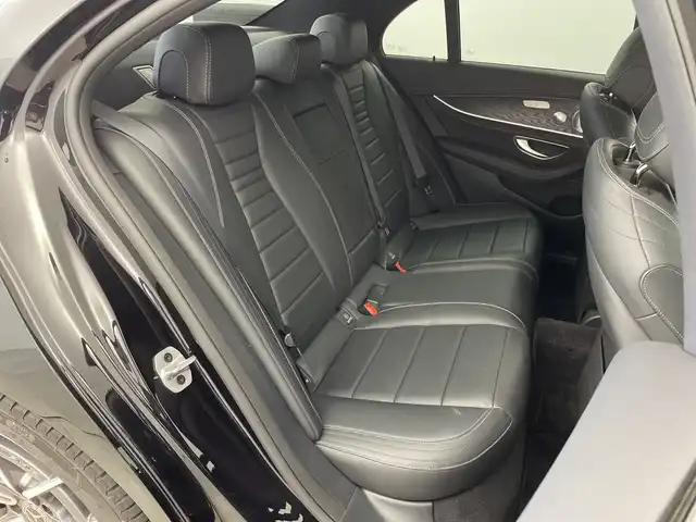 メルセデス・ベンツ Ｅ２００ アバンギャルド AMGライン 新潟県 2020(令2)年 7.8万km 黒 サンルーフ/ブルメスターサウンド/メーカーナビ/(FM.AM.USB.フルセグ)/全方位カメラ/アクティブブレーキアシスト/レーンキープアシスト/レーダークルーズコントロール/ブラインドスポットモニター/ヘッドアップディスプレイ/標識アシスト/パドルシフト/LEDオートライト/フォグランプ/黒レザーシート/前席パワーシート/全席シートヒーター/ダイナミックセレクト/ドライブレコーダー/ETC2.0/プッシュスタート/スマートキー/純正フロアマット