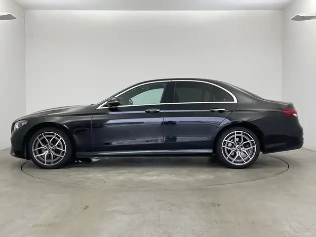 メルセデス・ベンツ Ｅ２００ アバンギャルド AMGライン 新潟県 2020(令2)年 7.8万km 黒 サンルーフ/ブルメスターサウンド/メーカーナビ/(FM.AM.USB.フルセグ)/全方位カメラ/アクティブブレーキアシスト/レーンキープアシスト/レーダークルーズコントロール/ブラインドスポットモニター/ヘッドアップディスプレイ/標識アシスト/パドルシフト/LEDオートライト/フォグランプ/黒レザーシート/前席パワーシート/全席シートヒーター/ダイナミックセレクト/ドライブレコーダー/ETC2.0/プッシュスタート/スマートキー/純正フロアマット