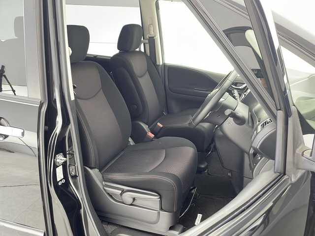日産 セレナ ハイウェイスター Sハイブリッド 千葉県 2012(平24)年 5.7万km スーパーブラック 社外フリップダウンモニター/コーナーセンサー（前後）/クルーズコントロール/純正7インチSDナビ（MC312D-W）/　（Bluetooth/CD/DVD/USB/フルセグTV/AUX）/バックカメラ/社外ETC/アイドリングストップ/パワーステアリング/純正フロアマット/両側パワースライドドア/オートライト/キセノンヘッドライト/純正16インチアルミホイール