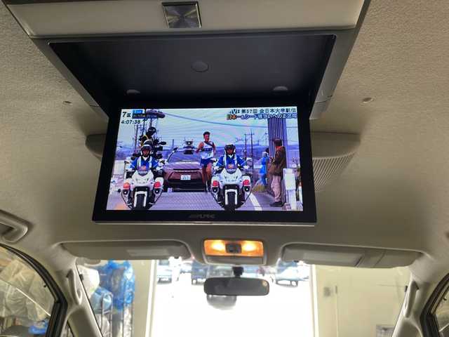 トヨタ ノア Si 道央・札幌 2012(平24)年 12.9万km ブラック ・4WD/寒冷地仕様/・社外メモリナビ/・CD/DVD/USB/SD/iPod/フルセグTV/・Bluetooth接続/・社外フリップダウンモニター/・バックカメラ/オートライト/・社外エンジンスターター/・両側パワースライドドア/・パドルシフト/ETC/・電動格納ミラー/・積込冬タイヤ純正AWセット/・スマートキー/スペアキー/・保証書/取扱説明書